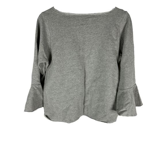 Saks Fifth Avenue. Women's Gray 3/4 Bell Sleeve Sweater Size Small Casual - Picture 2 of 3